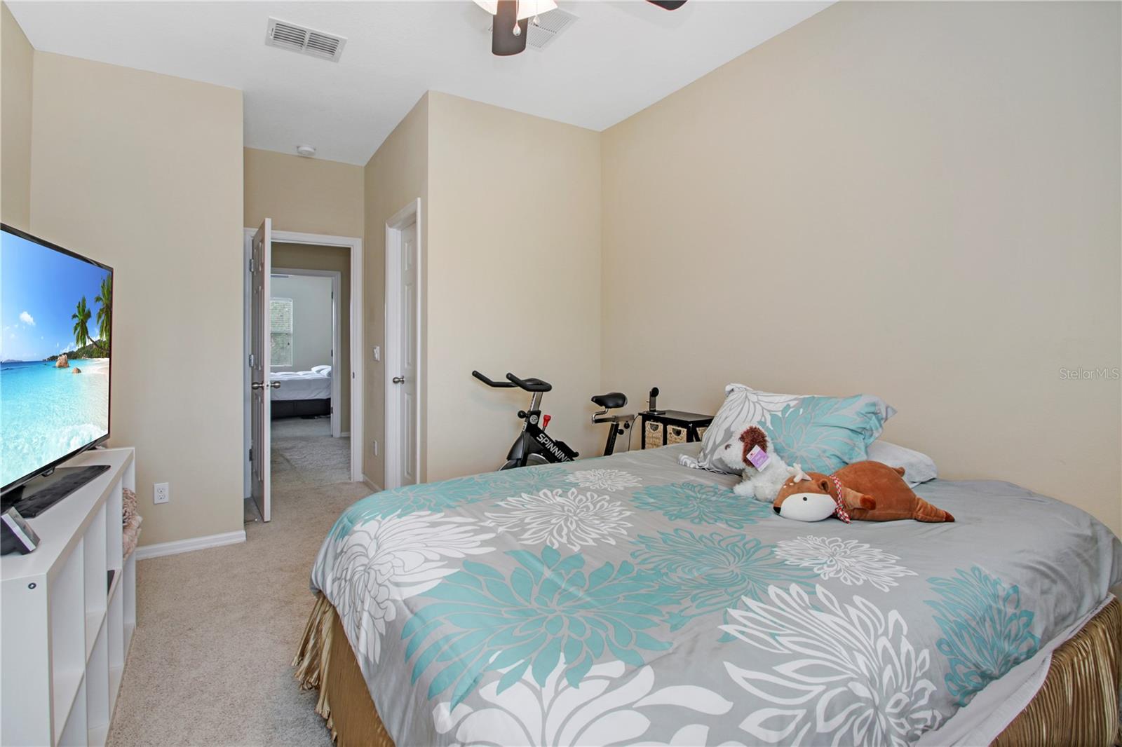 CLIFTON PARK - Residential