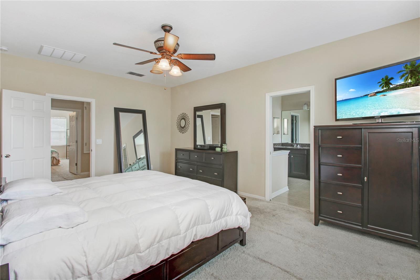 CLIFTON PARK - Residential