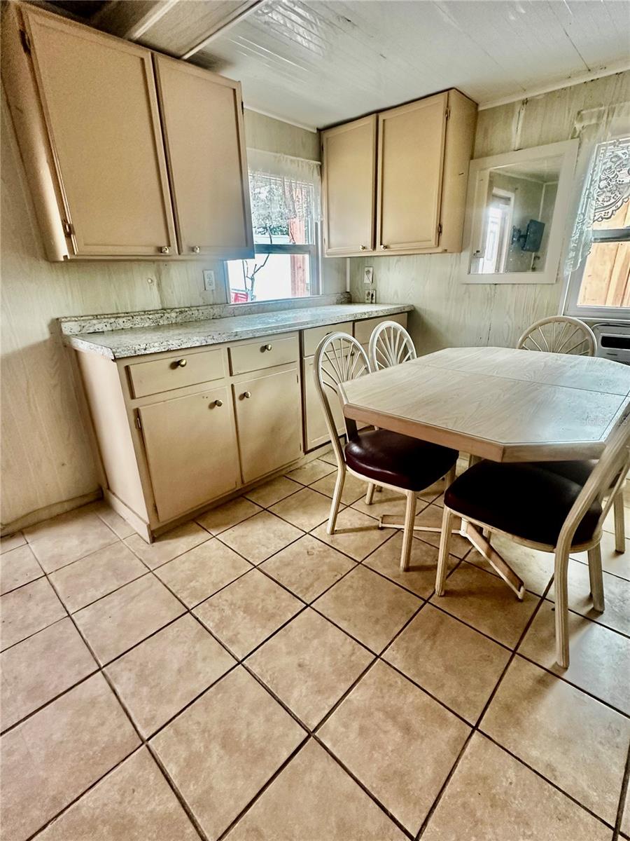 GOLDEN HEIGHTS - Residential