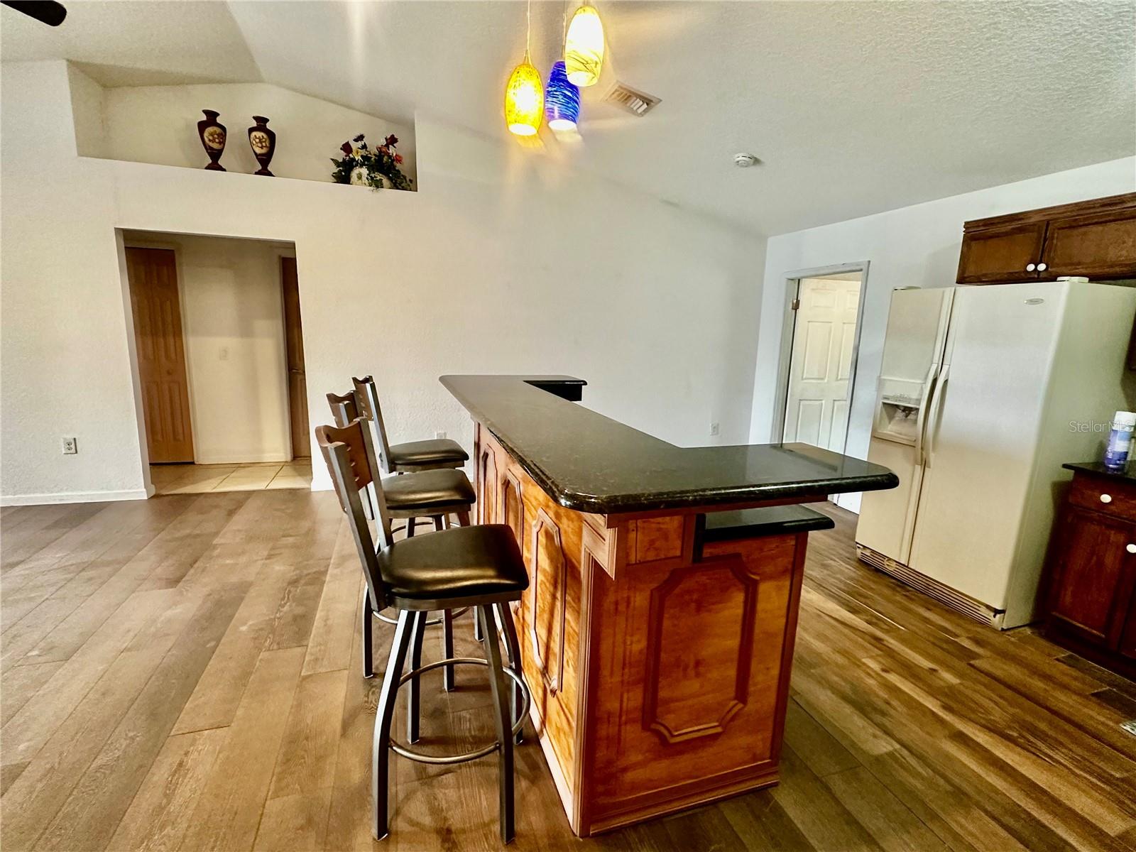 GOLDEN HEIGHTS - Residential