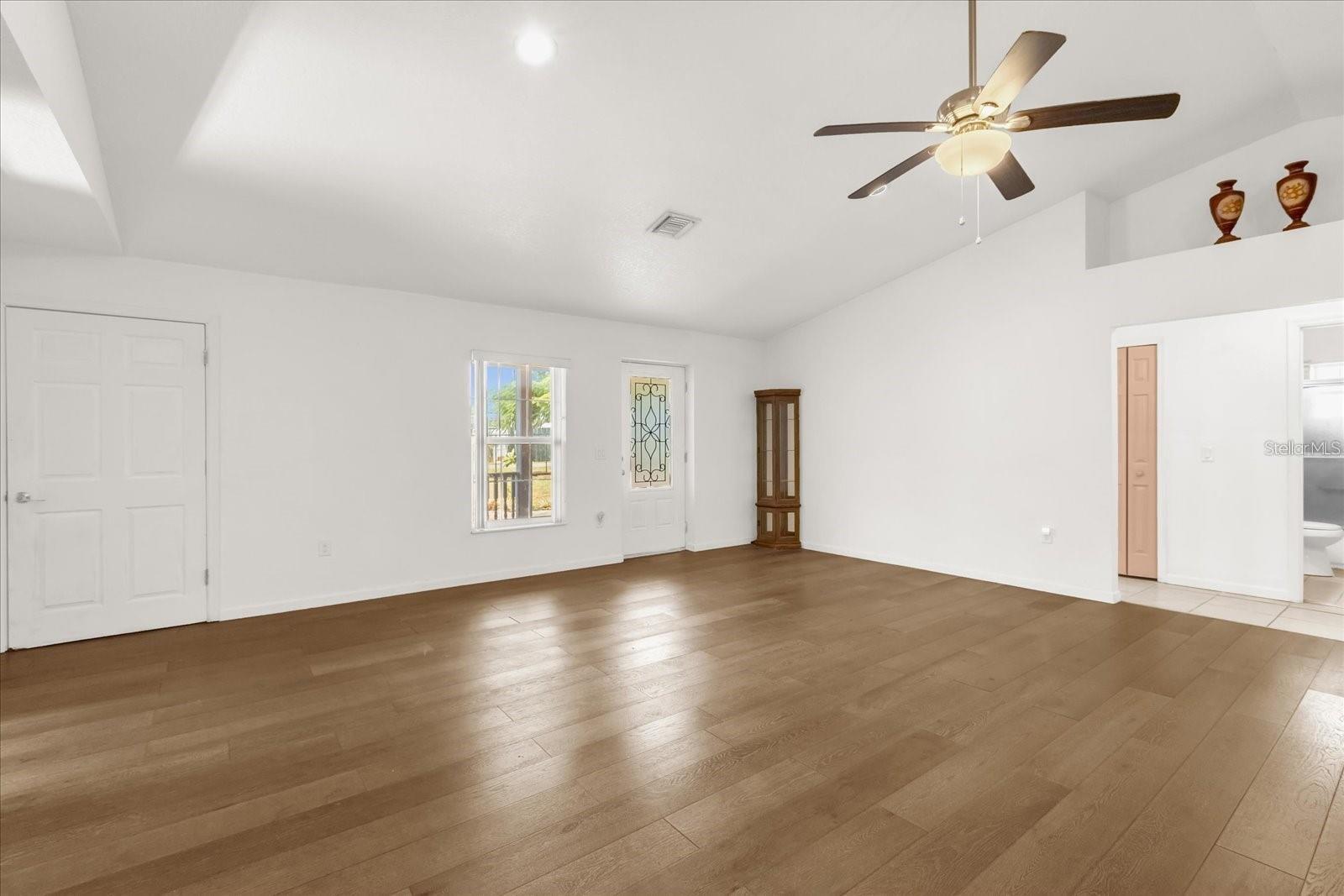 GOLDEN HEIGHTS - Residential