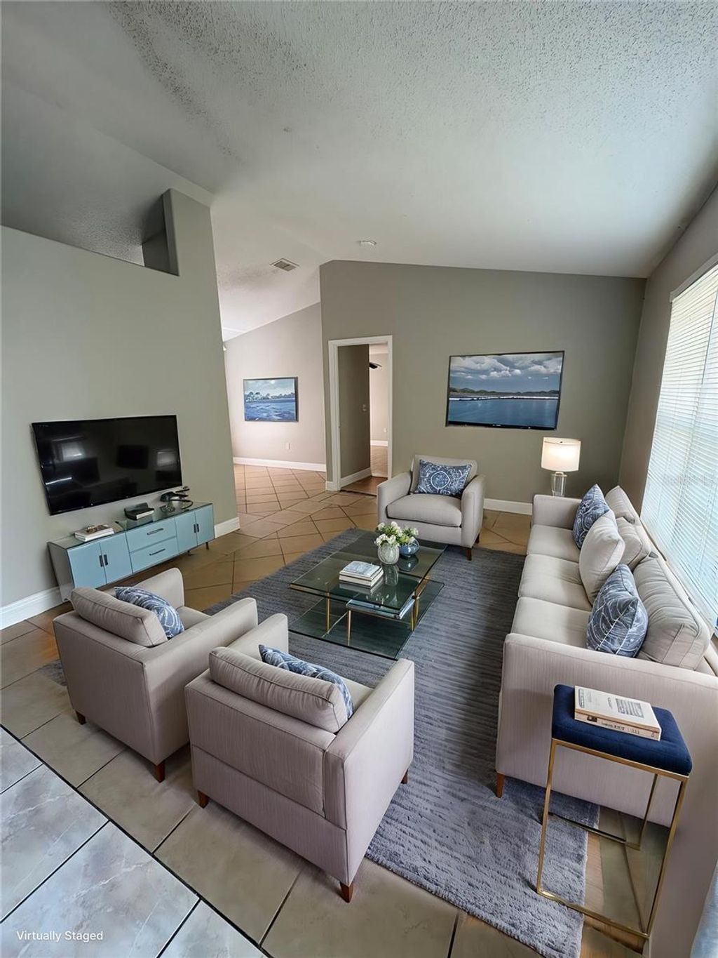 Photo of 305 Colonade Court, Kissimmee, FL 34758 (MLS # S5154146)