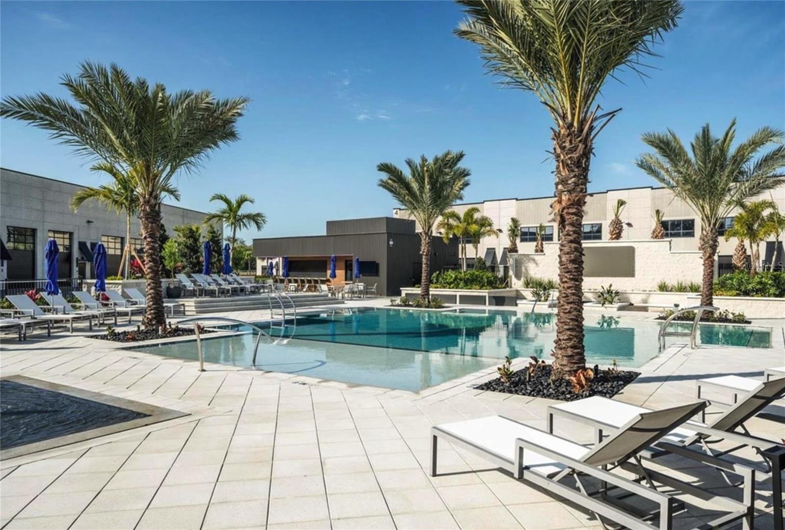 MOTOR ENCLAVE PH 1 - Commercial Sale