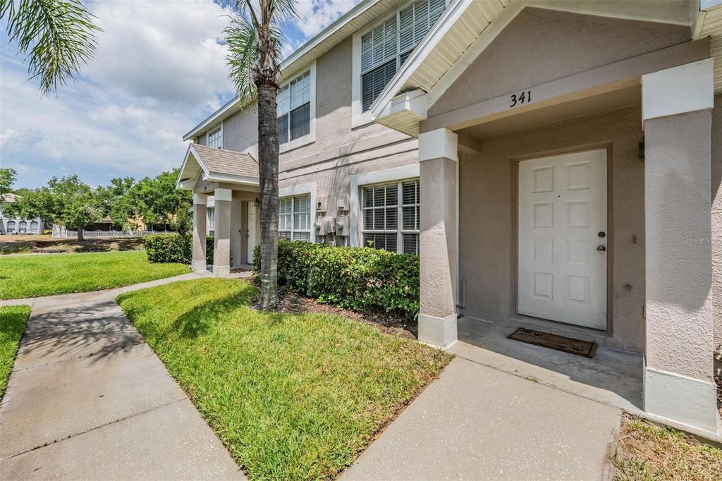 Photo of 341 Kensington Lake Circle, Brandon, Fl 33511 Cir, Brandon, FL 33511 (MLS # TB8504367)