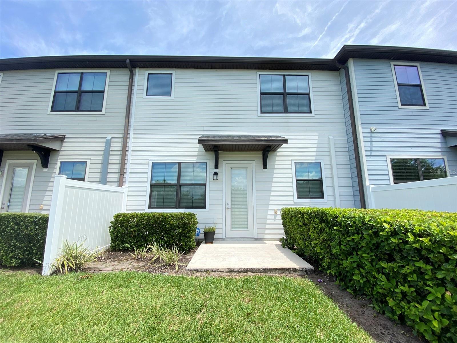 TRAILS AT MOSS PARK - Residential