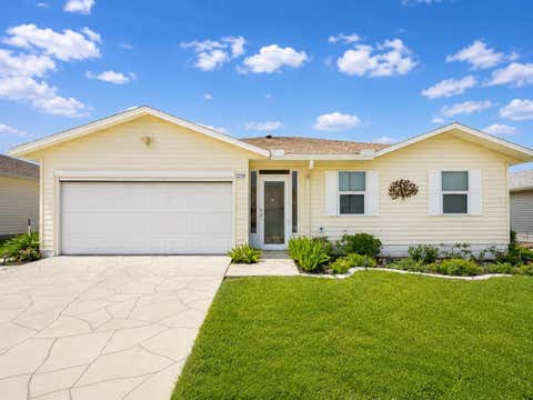 Photo of 2228 Grand Cypress Drive, Lakeland, FL 33810 (MLS # L4964020)