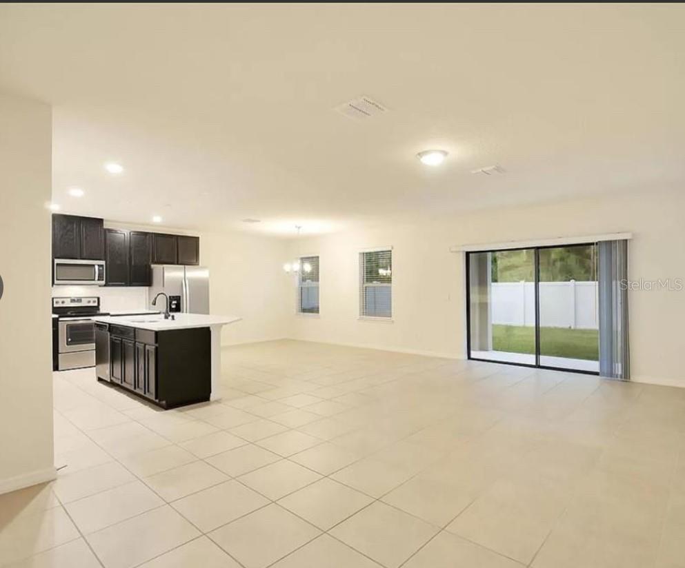 2833 NOBLE CROW DRIVE