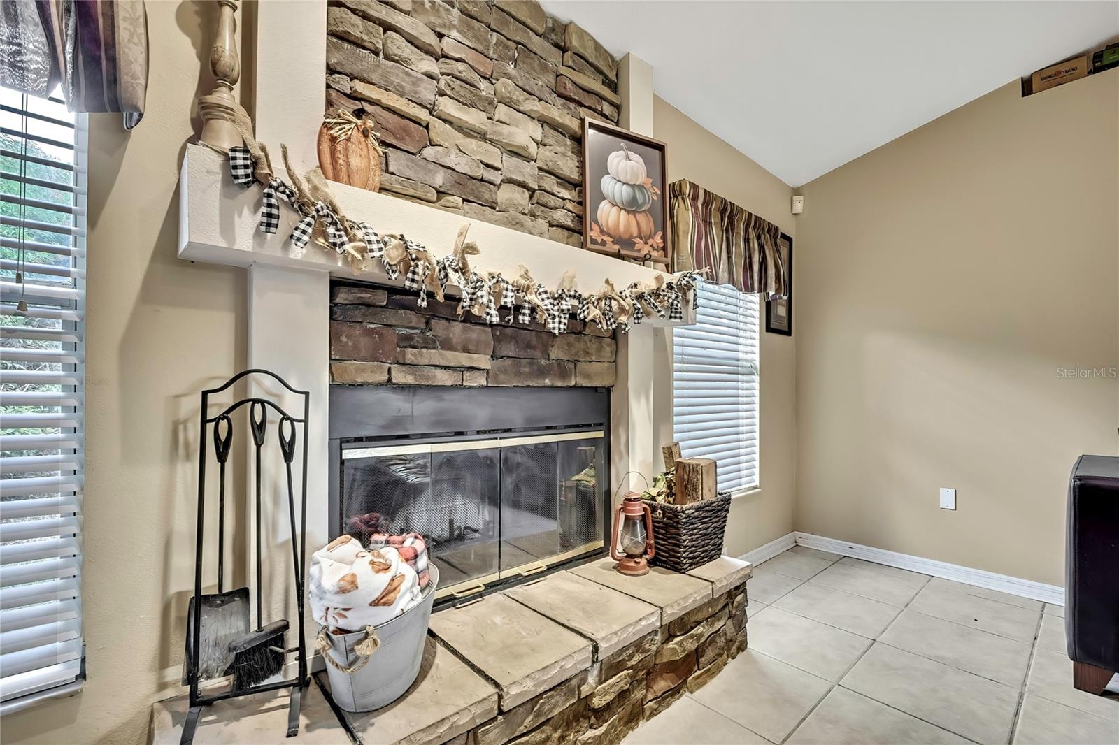 STERLING - Residential