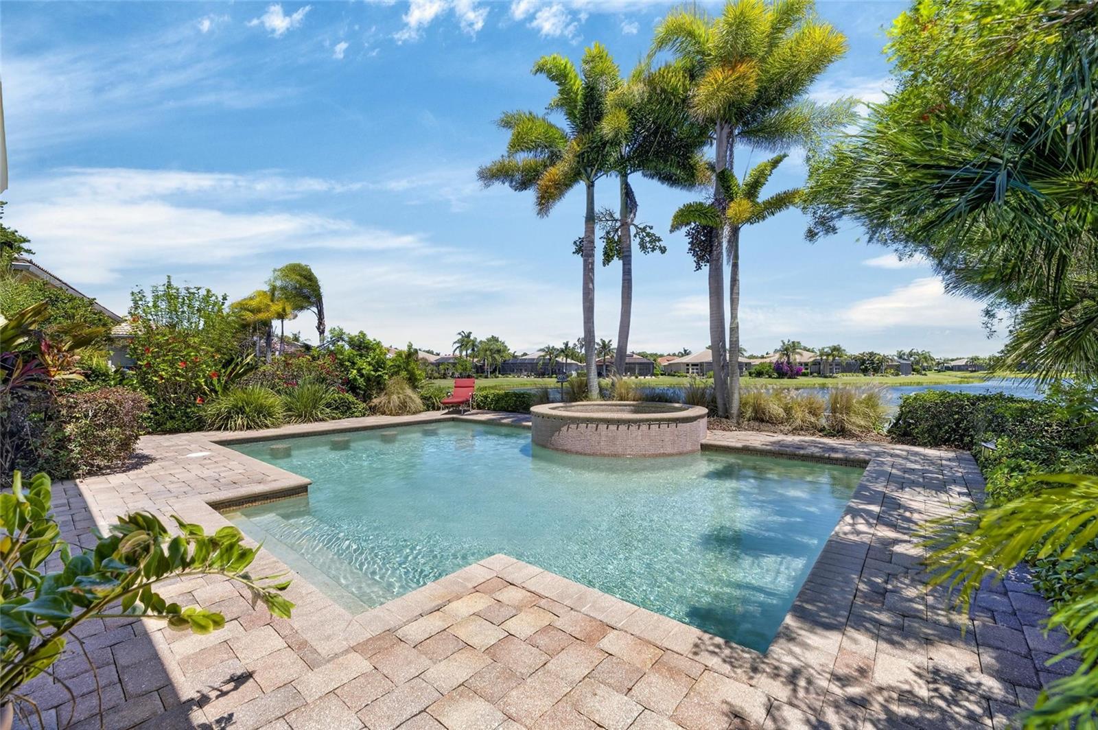 VALENCIA LAKES PH 1 - Residential