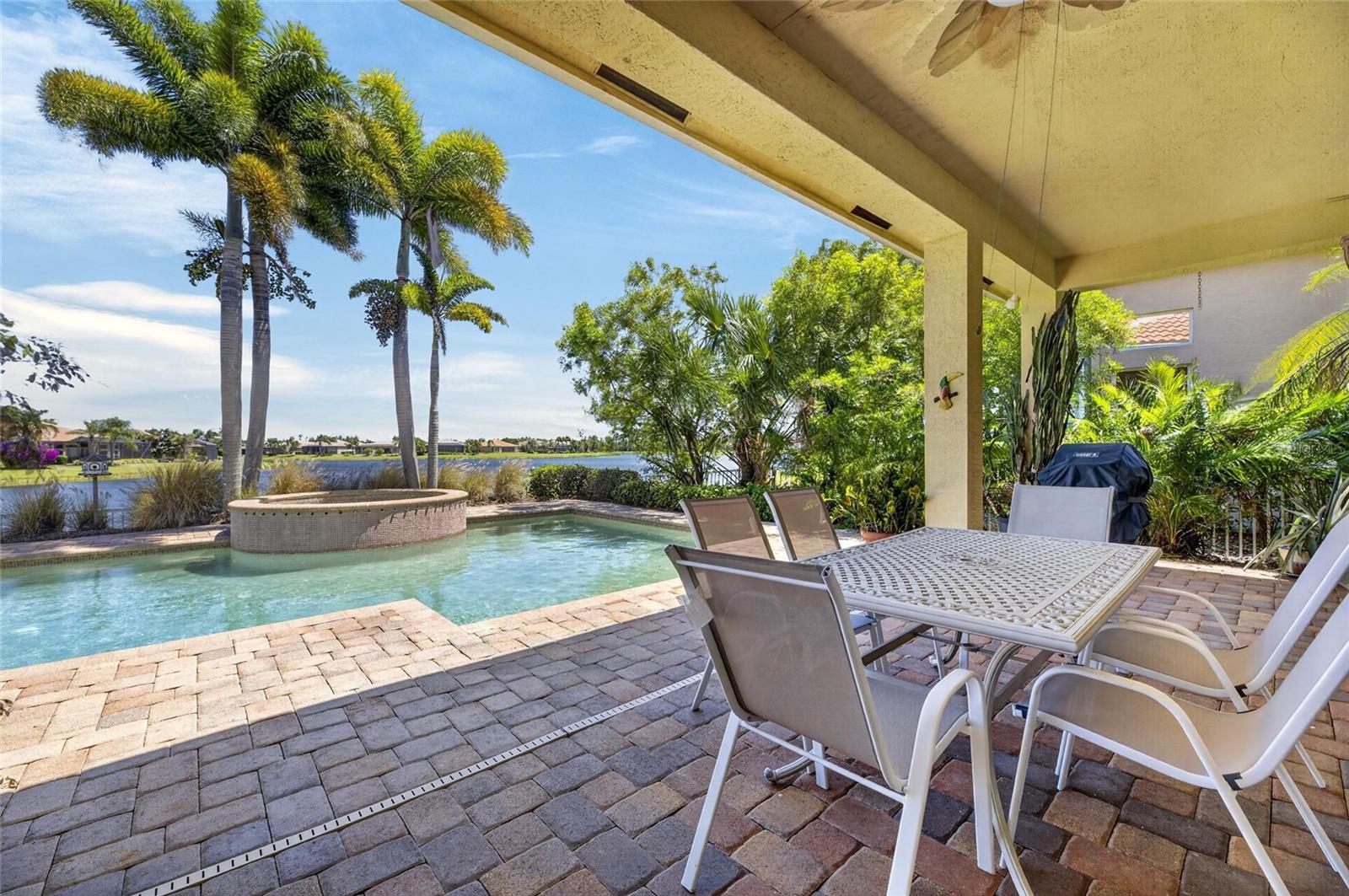 VALENCIA LAKES PH 1 - Residential