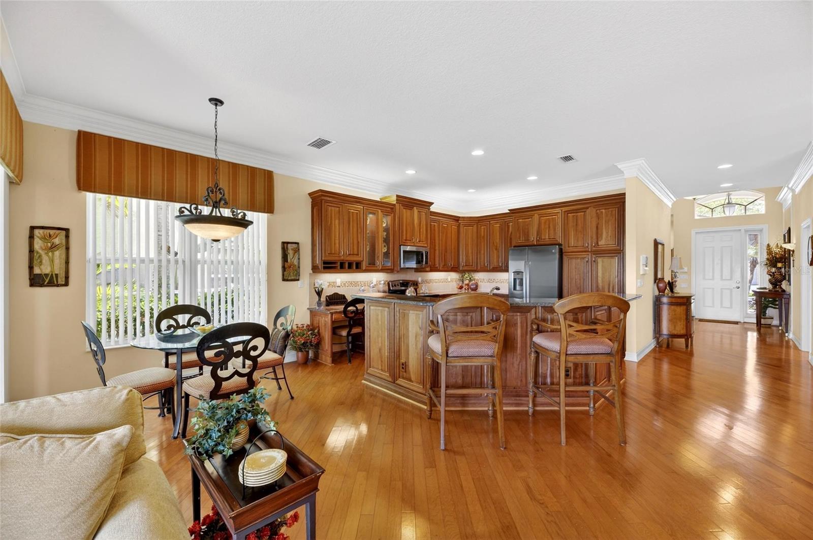 VALENCIA LAKES PH 1 - Residential