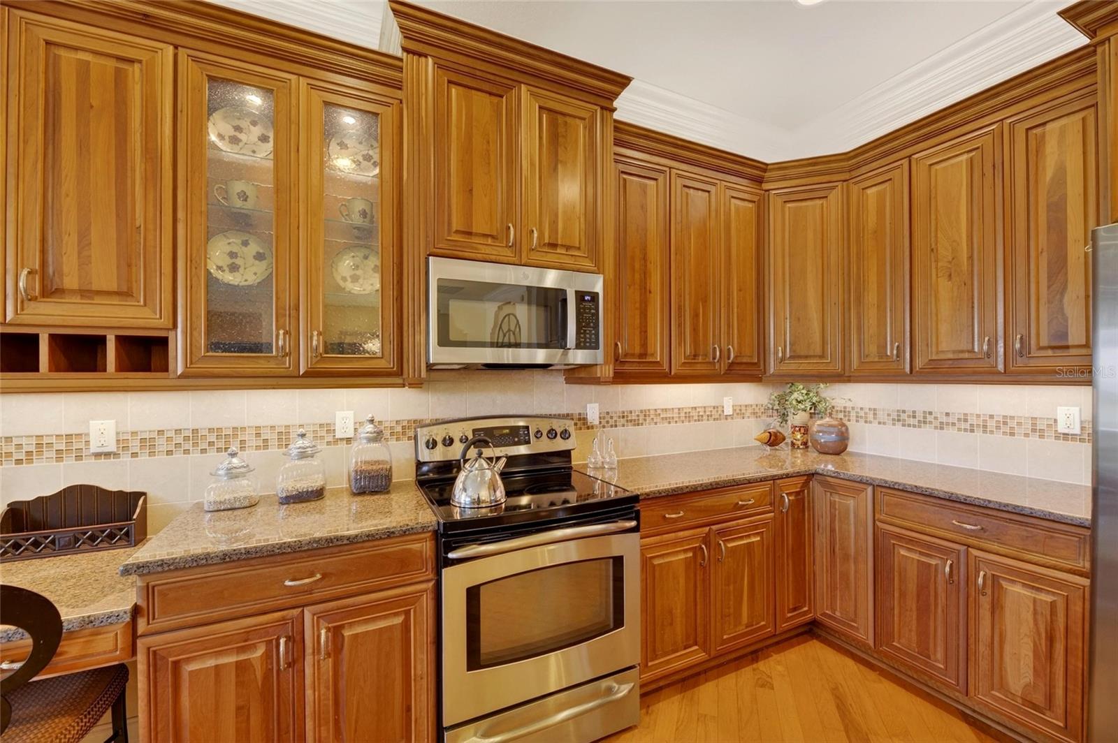 VALENCIA LAKES PH 1 - Residential