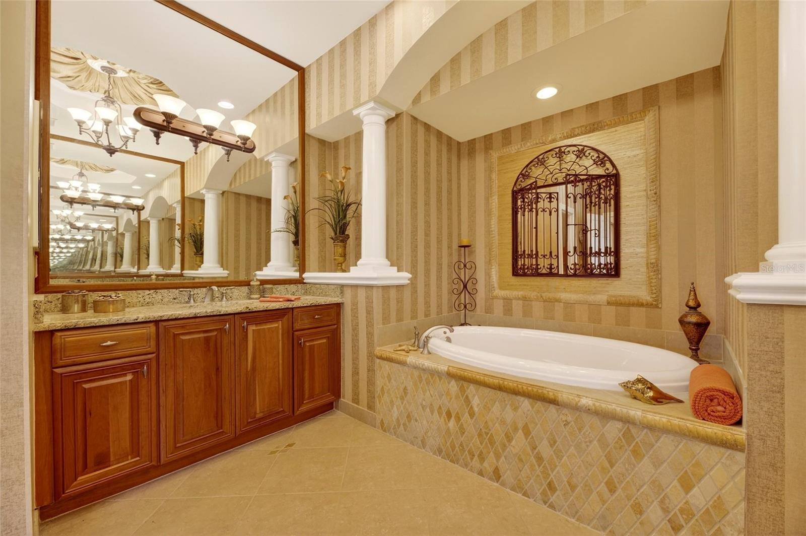 VALENCIA LAKES PH 1 - Residential