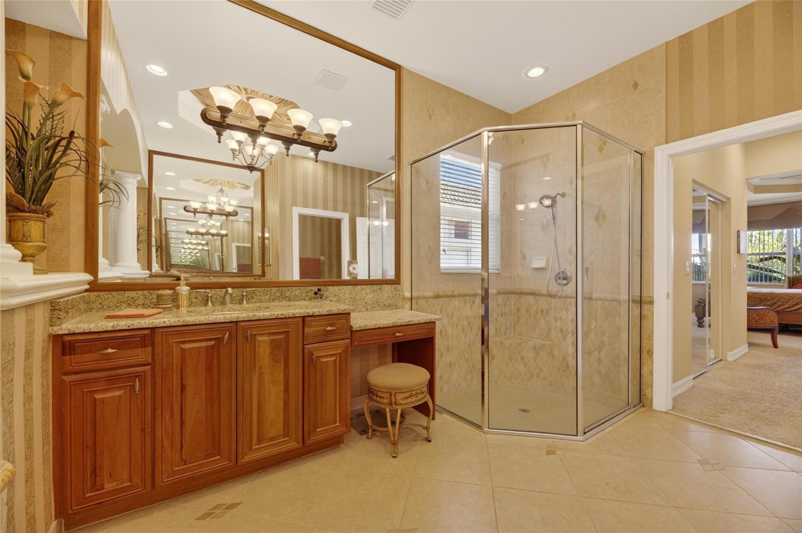 VALENCIA LAKES PH 1 - Residential