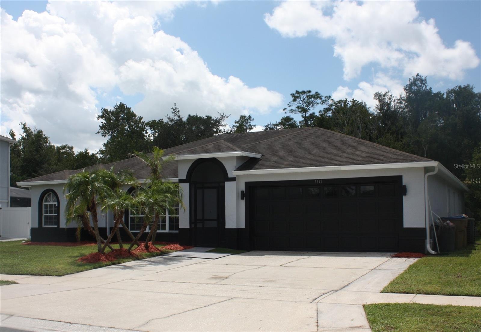 2537 JASMINE TRACE DRIVE