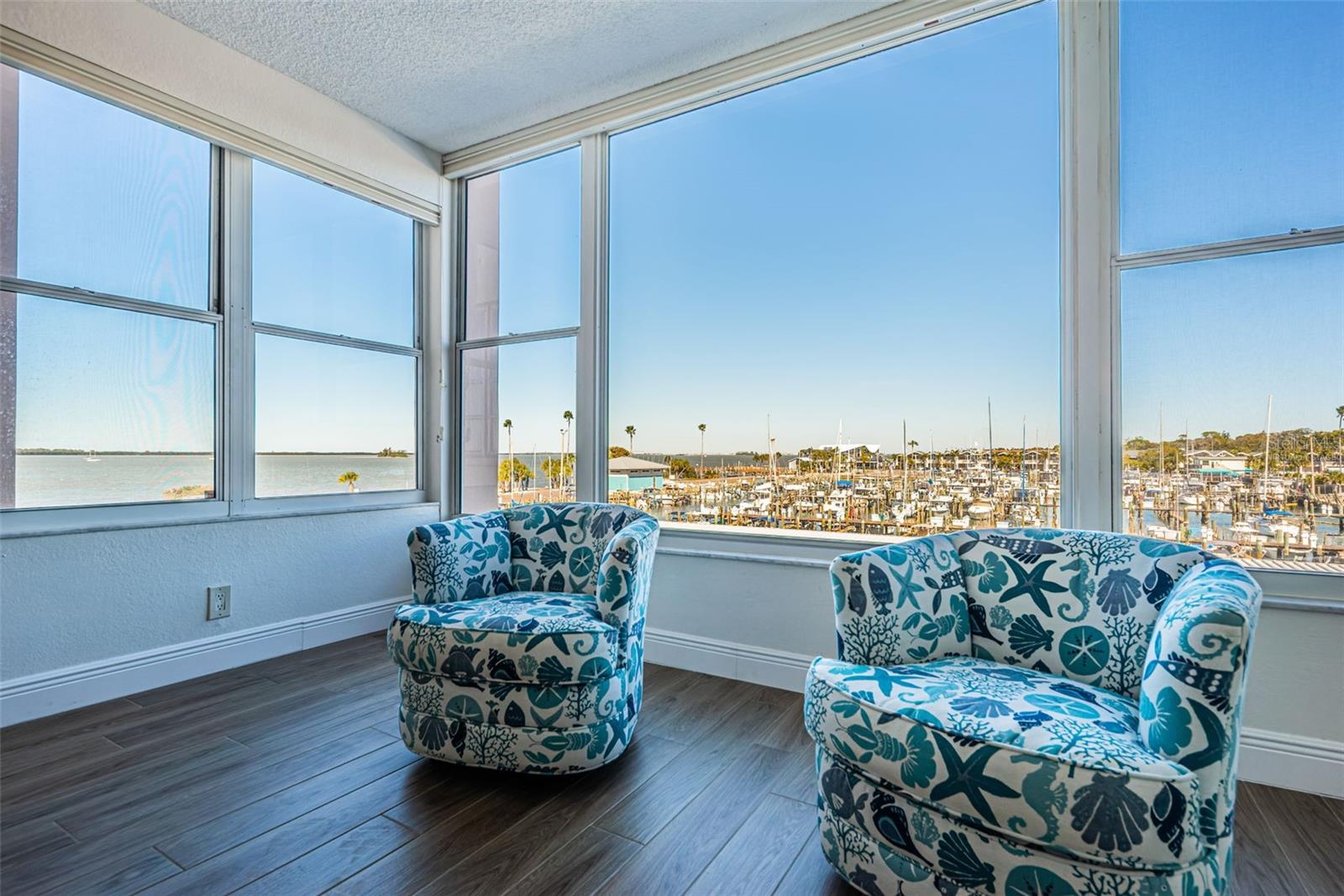 634 EDGEWATER DRIVE 348