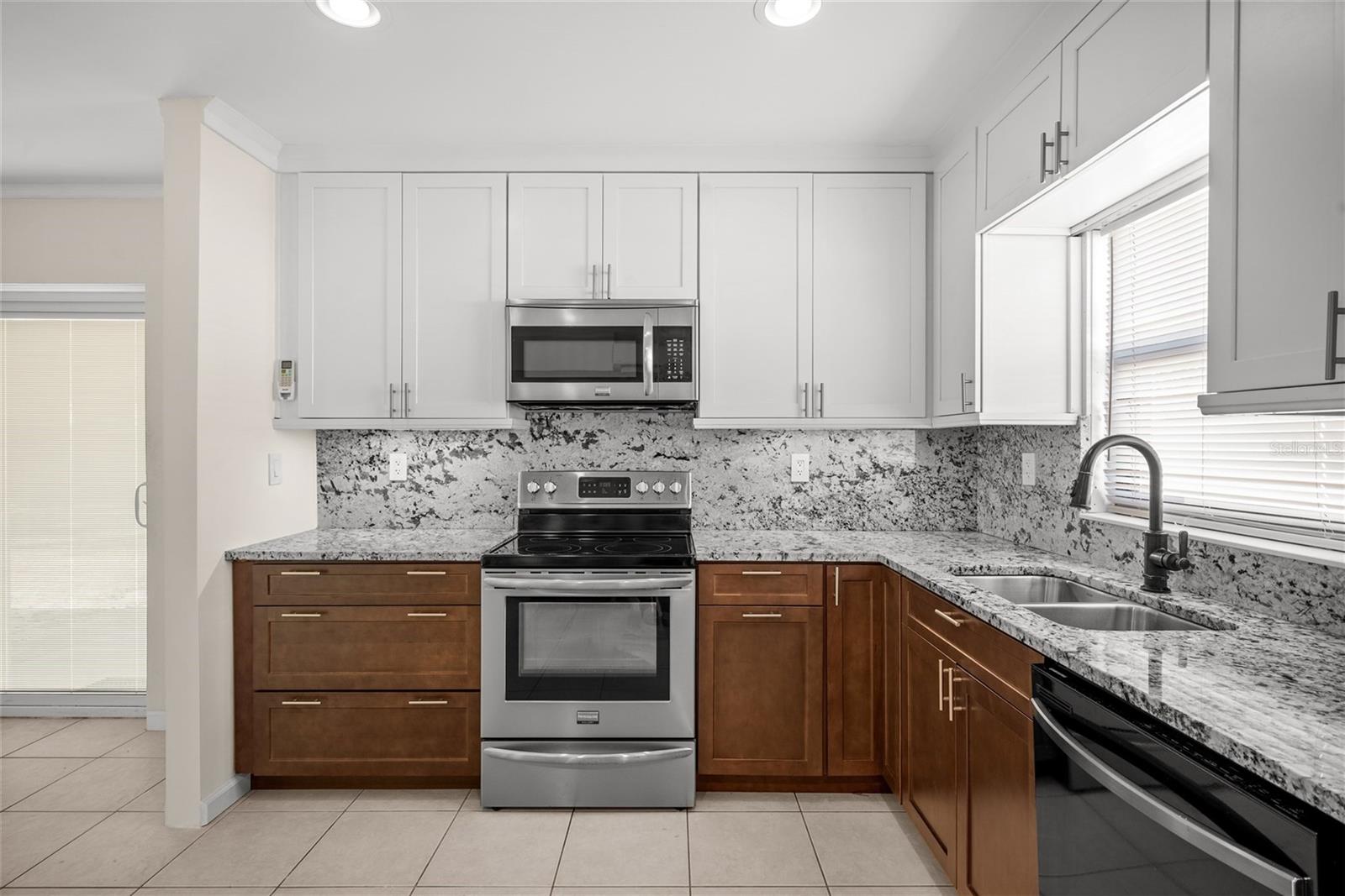 EUCLID HIGHLANDS - Residential