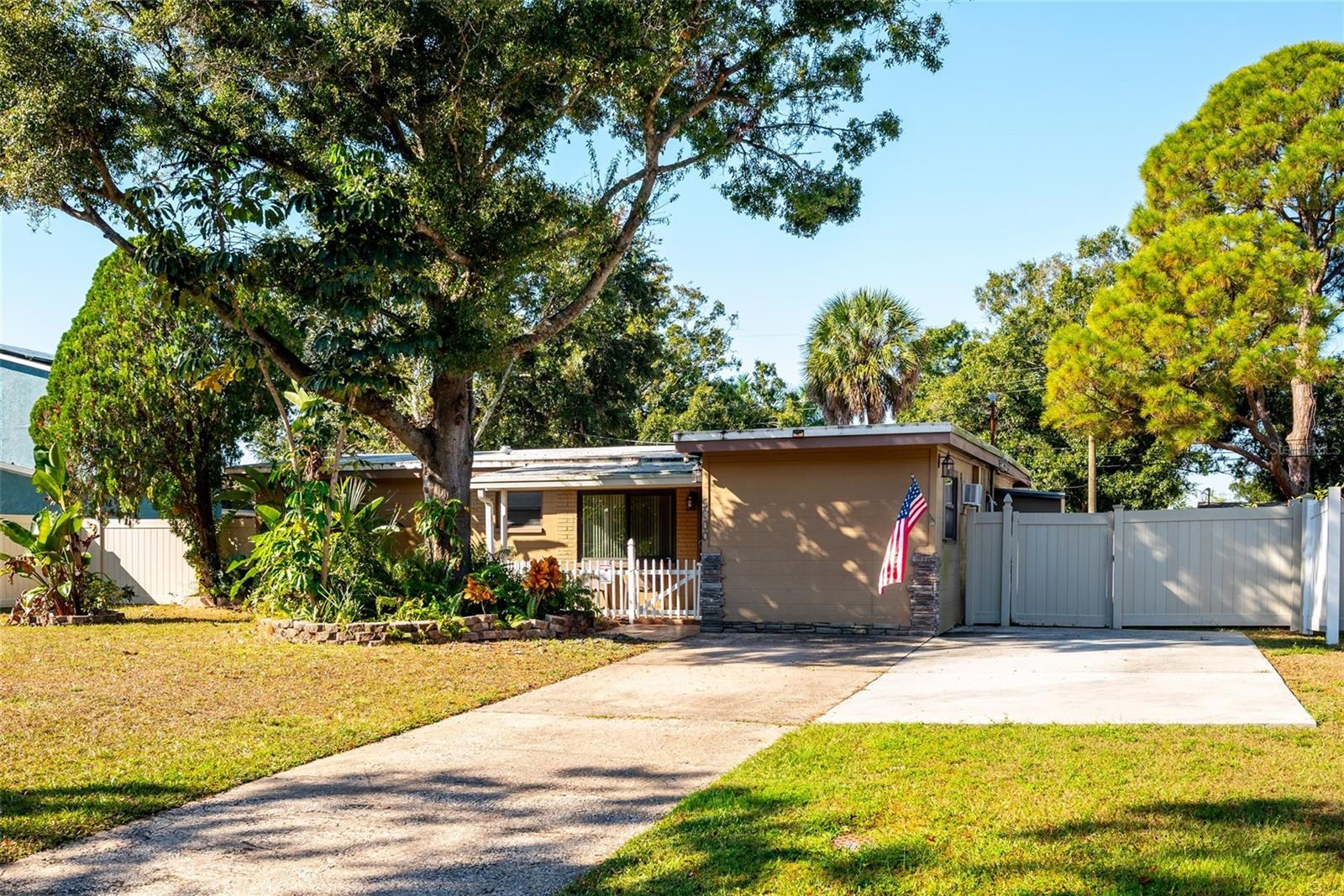 EUCLID HIGHLANDS - Residential