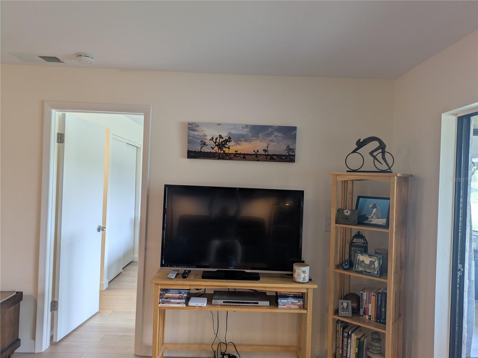 LONGWATER CHASE - Residential Lease