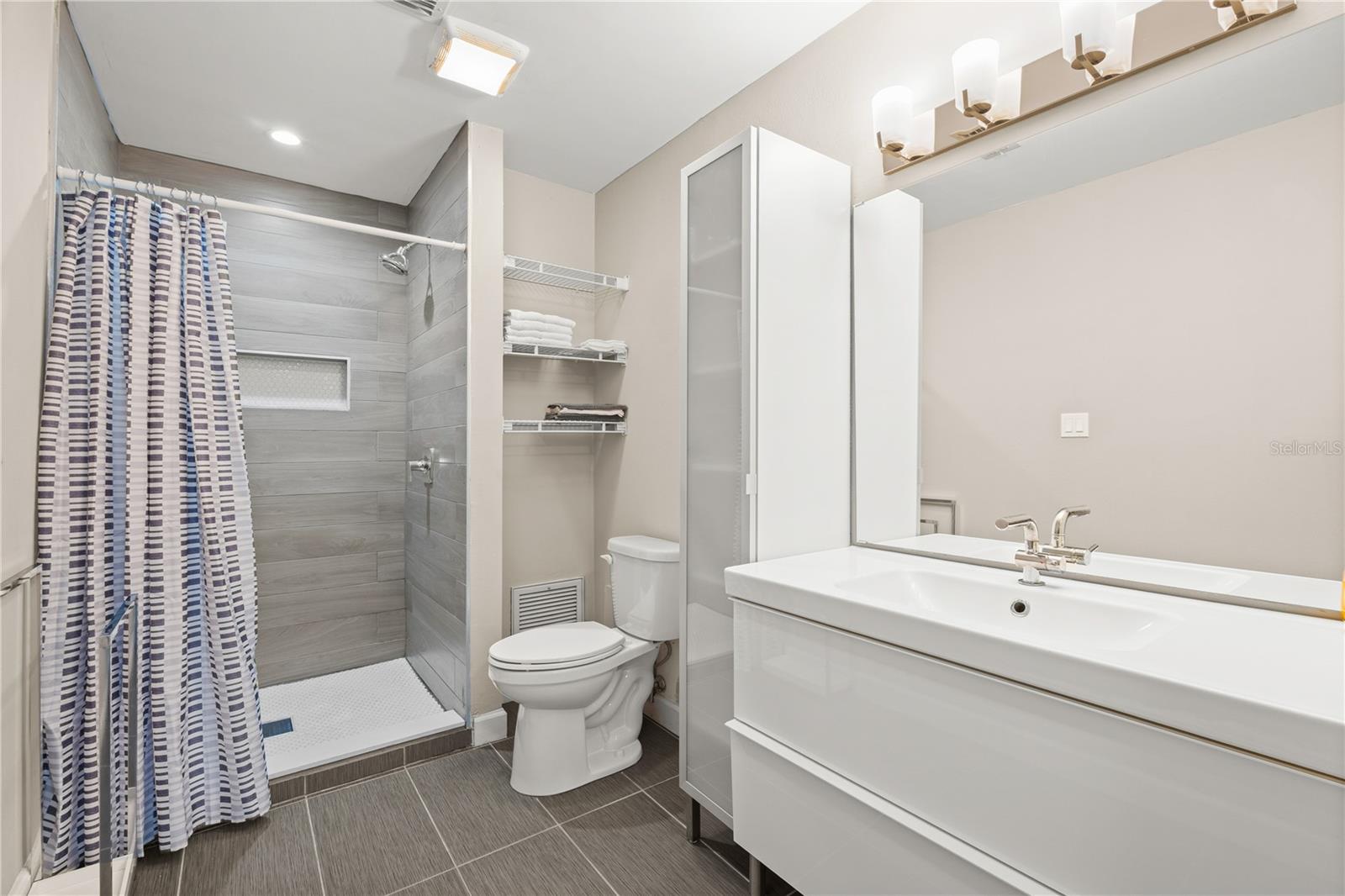 ORCHID OAKS I - Residential