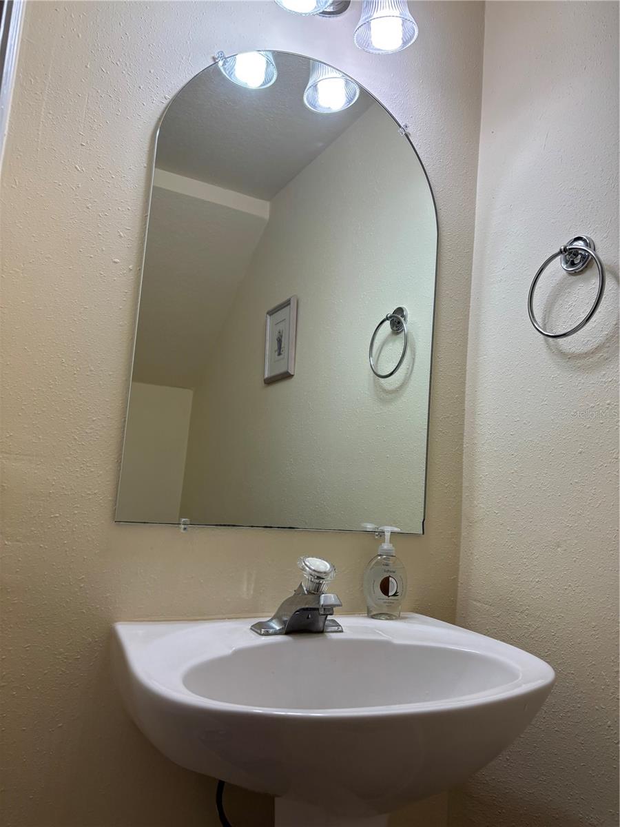 CHASE TWNHMS - Residential