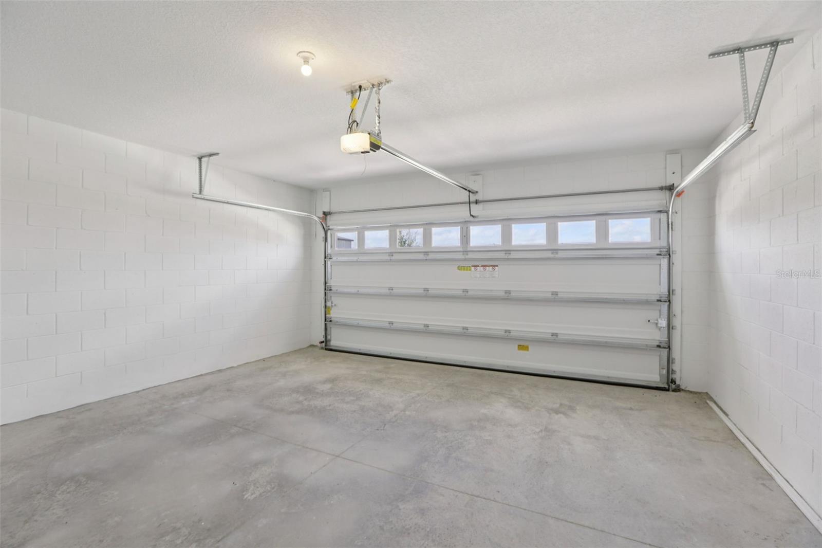 SPRINGS AT LAKE ALFRED - Residential