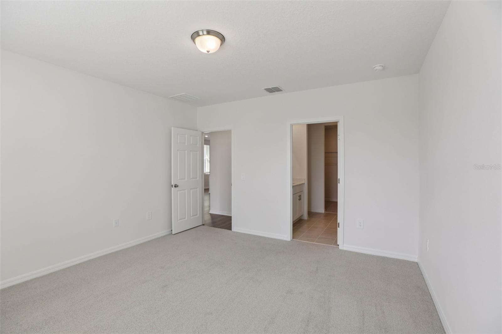 SPRINGS AT LAKE ALFRED - Residential