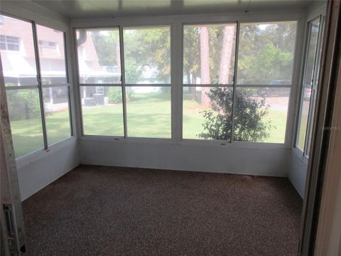 Tiny photo for 2410 SE 16th Avenue #H, Ocala, FL 34471 (MLS # OM724561)