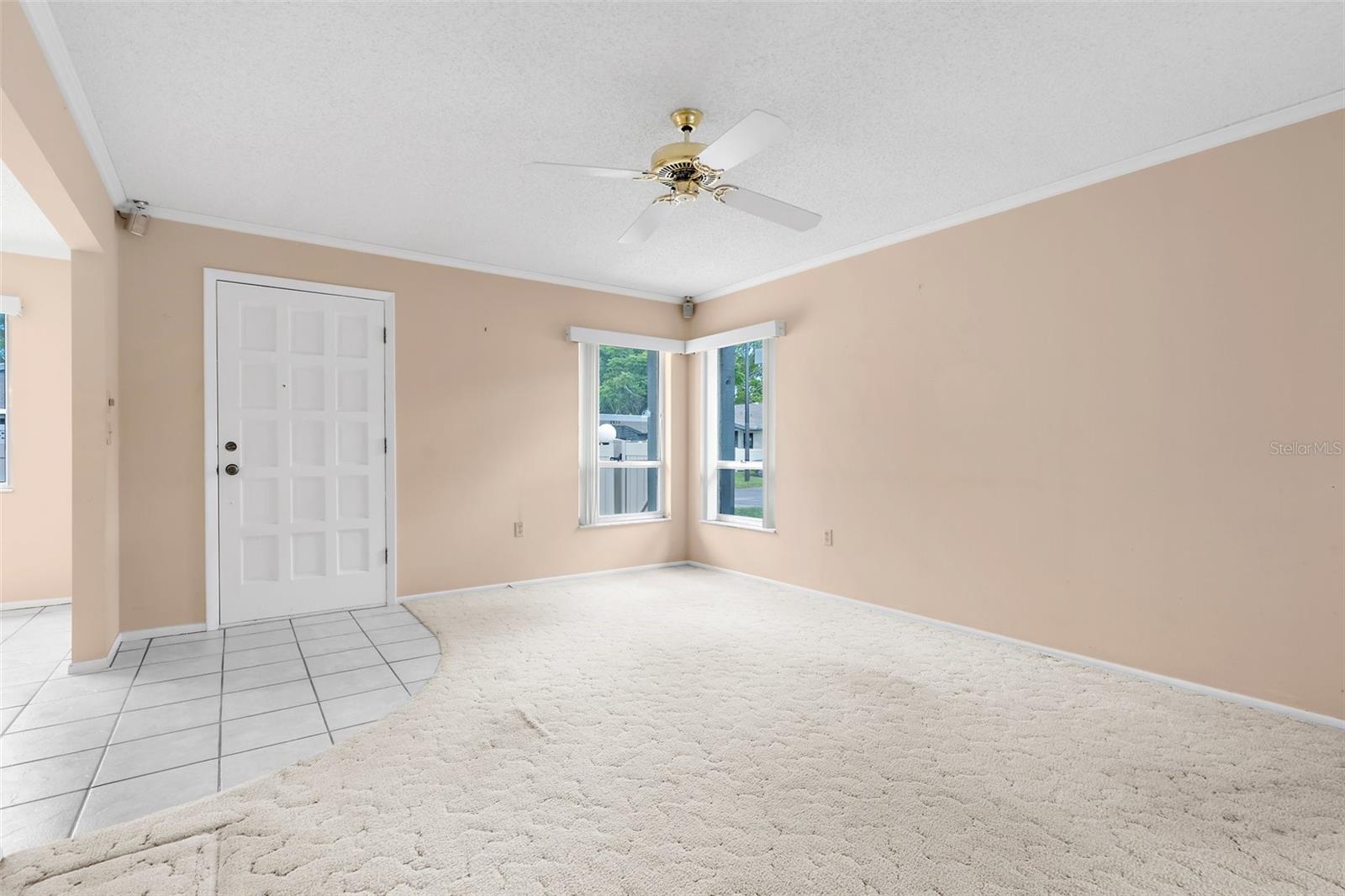 COURTYARD SQUARE - Residential