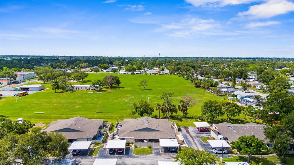 Photo of 2915 29th Avenue W, Bradenton, FL 34205 (MLS # A4655932)