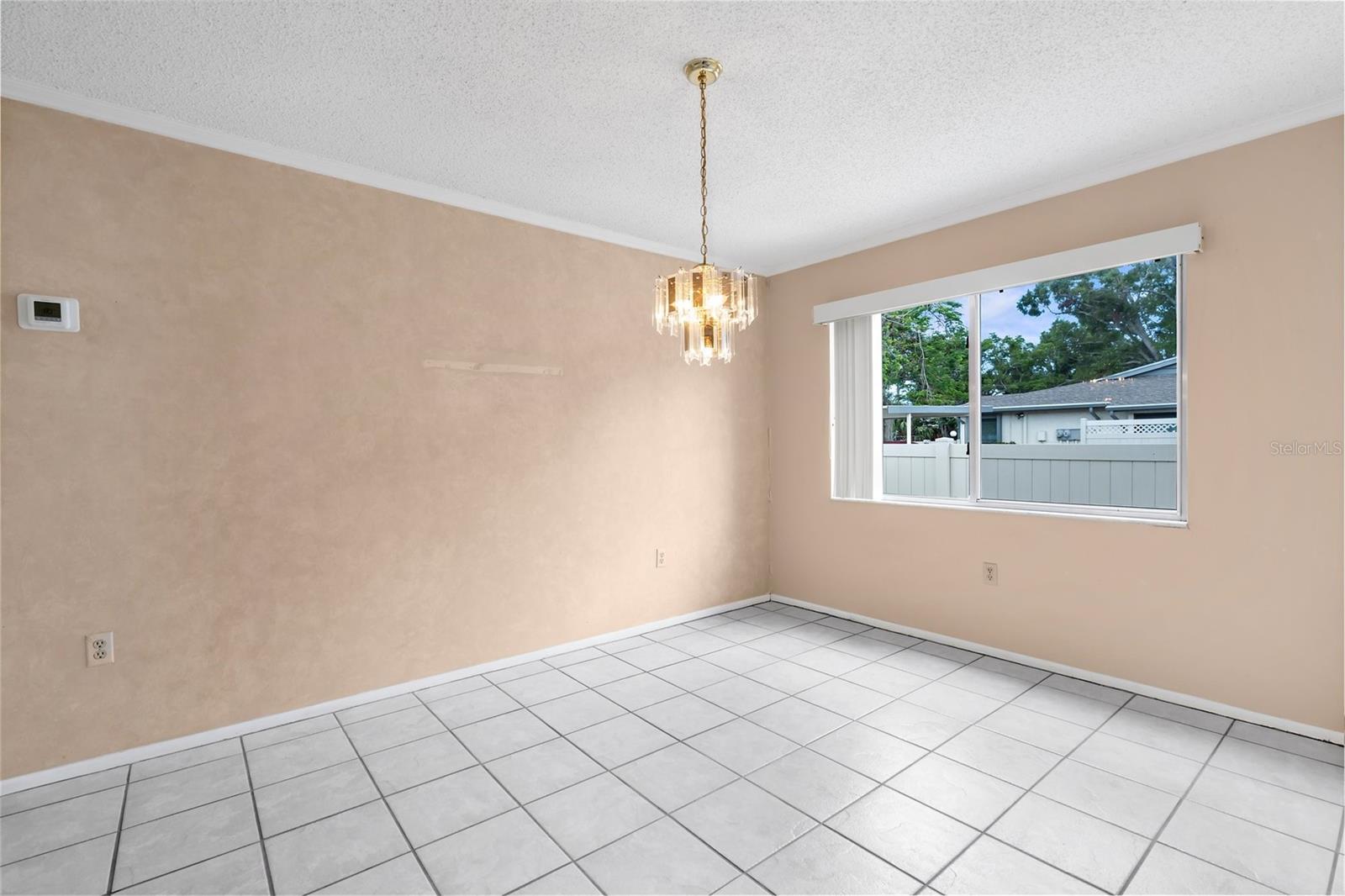 COURTYARD SQUARE - Residential