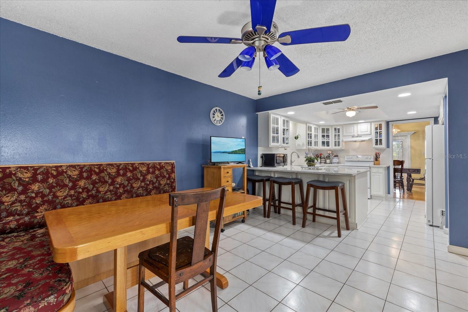 6207 COURTSIDE DRIVE 23