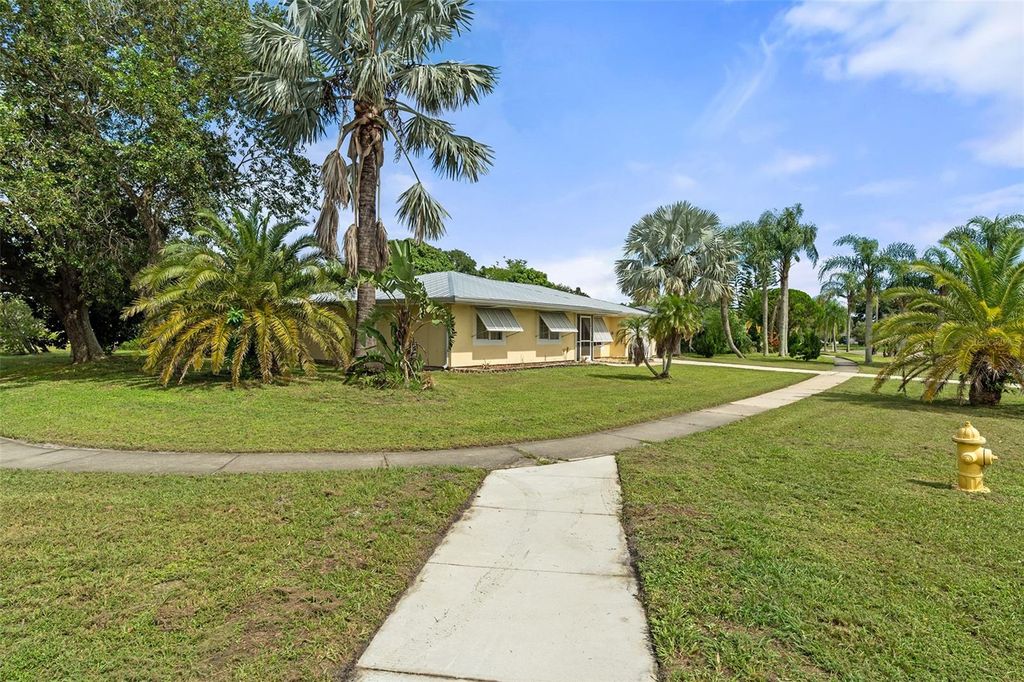 Photo of 1340 Mariposa Drive NE, Palm Bay, FL 32905 (MLS # O6343659)