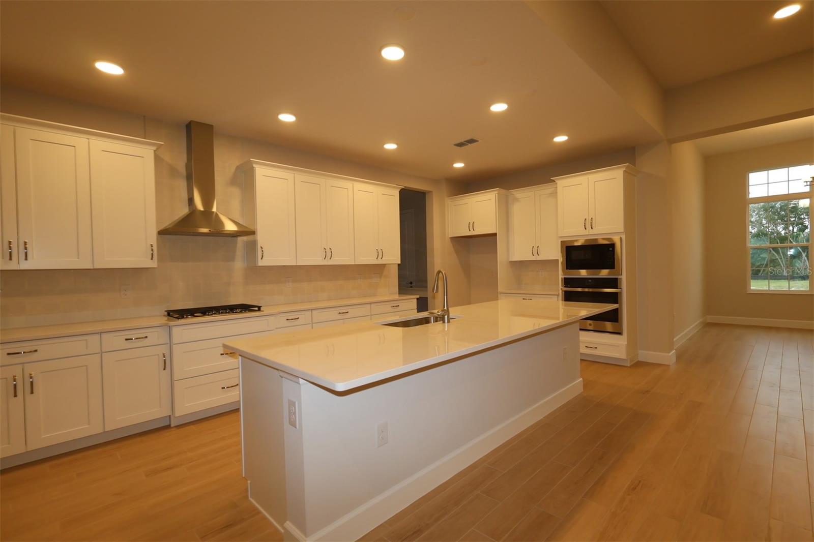 3223 ROSEVILLE DRIVE