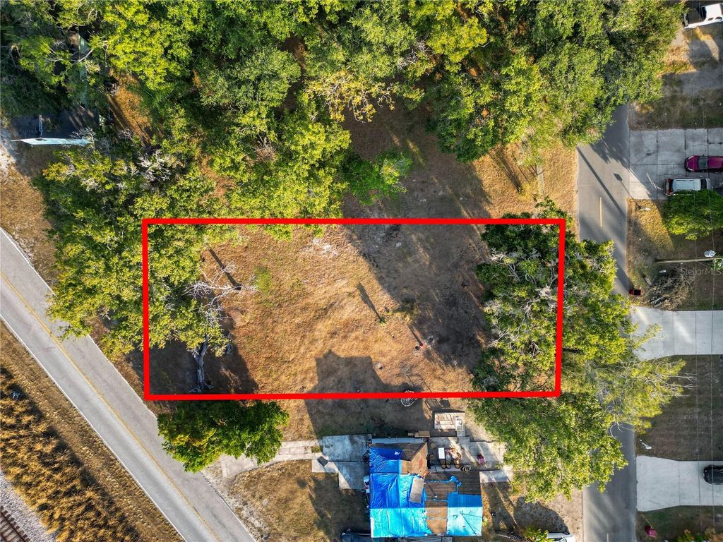 Photo of 0 Washington Street, Plant City, FL 33563 (MLS # L4957786)