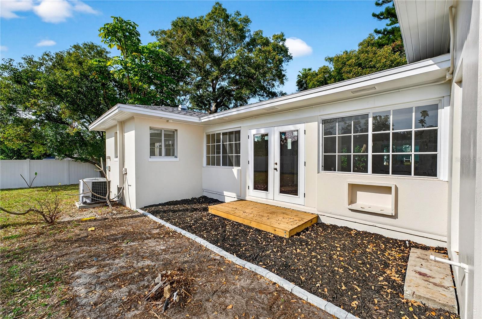 HILLCREST SUB 2 REV - Residential