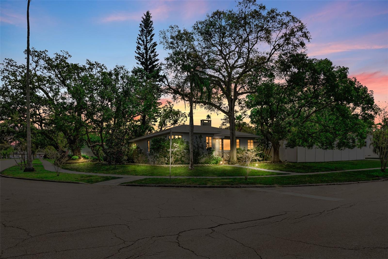 HILLCREST SUB 2 REV - Residential