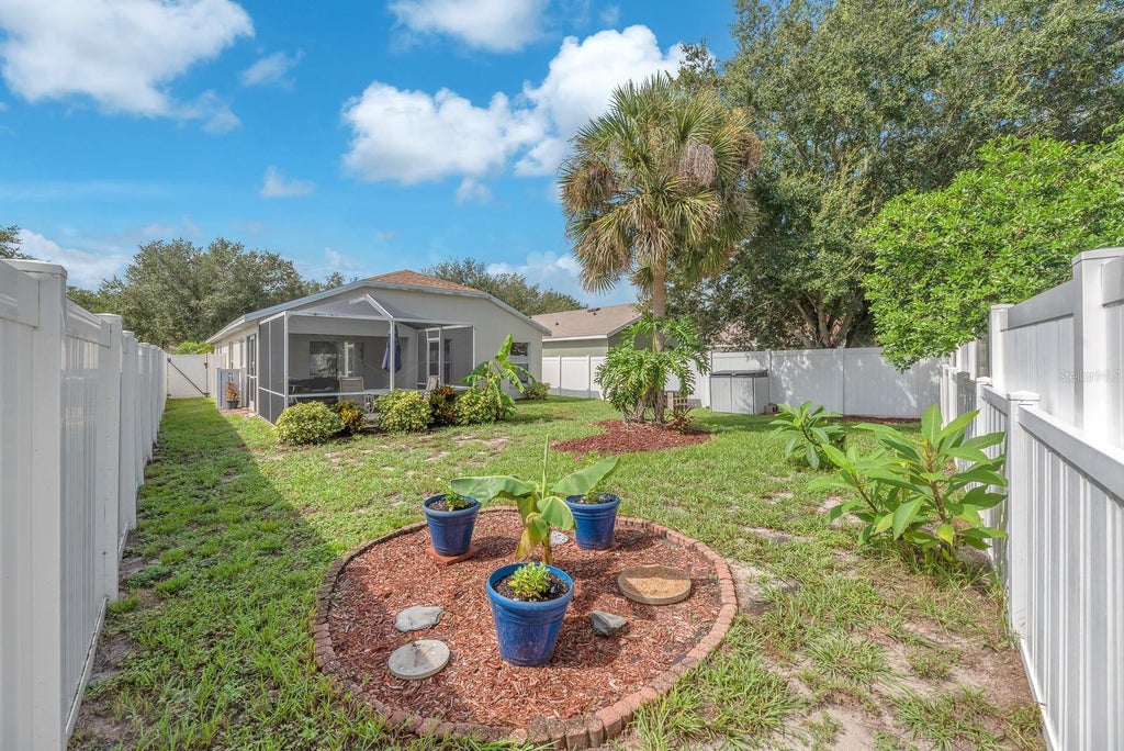 Photo of 11433 Bay Gardens Loop, Riverview, FL 33569 (MLS # TB8542750)