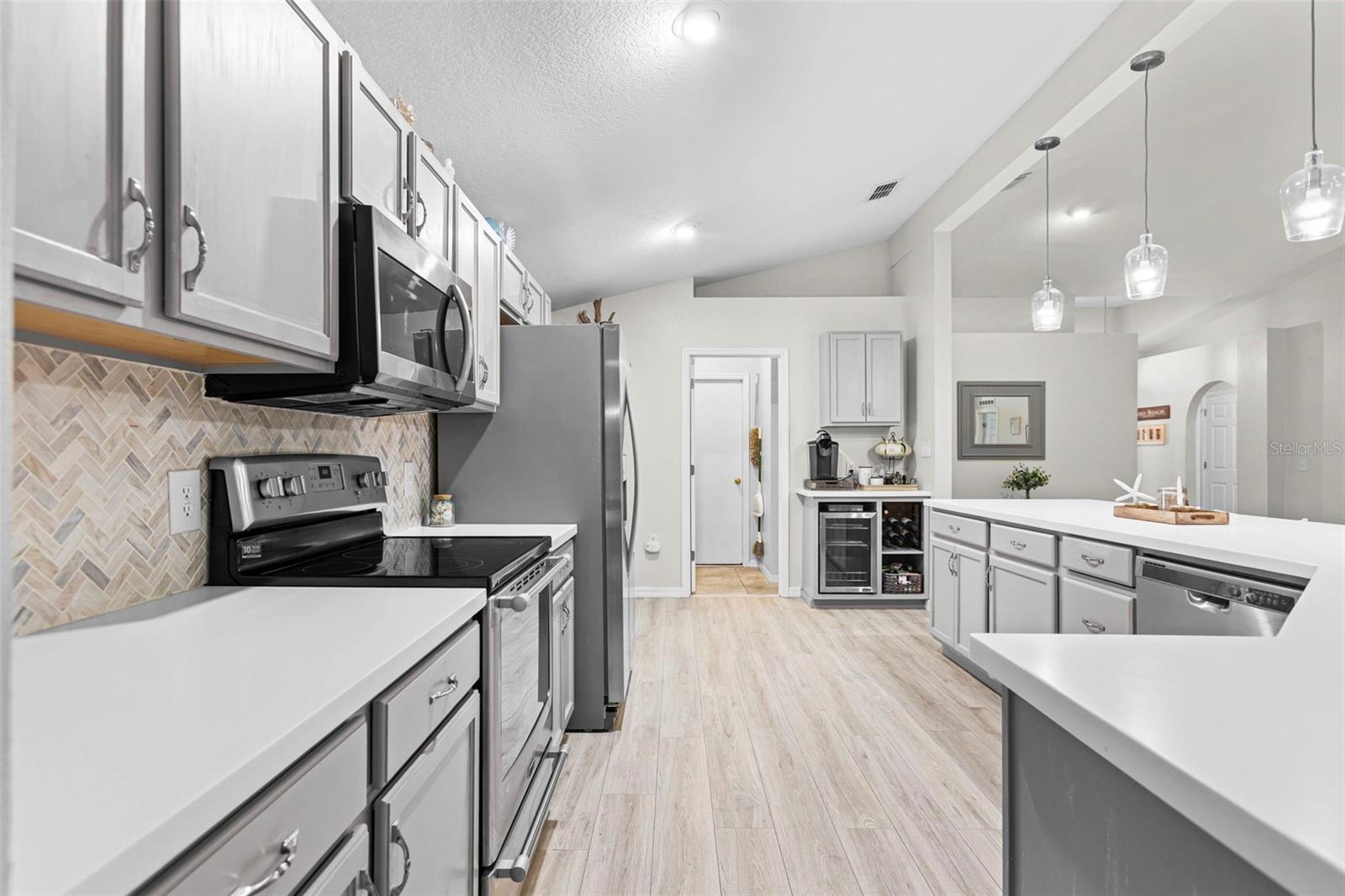 MAJESTIC OAKS SUB - Residential