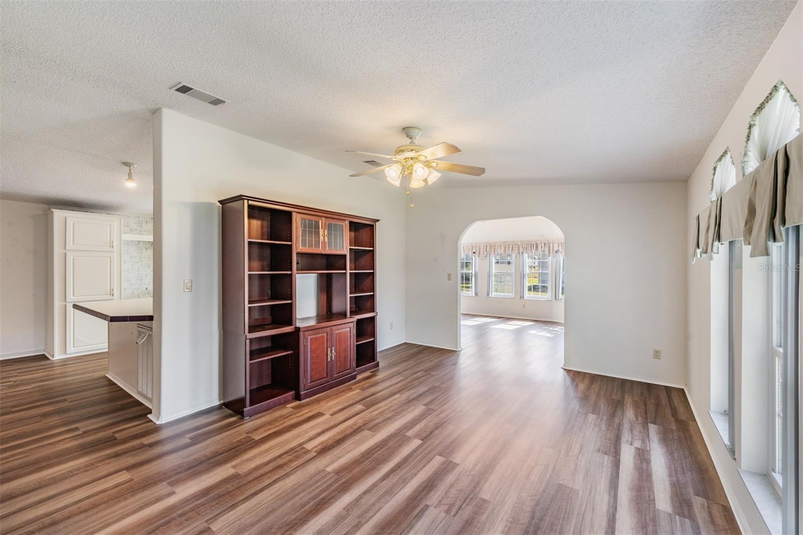 GRAND HORIZONS - Residential