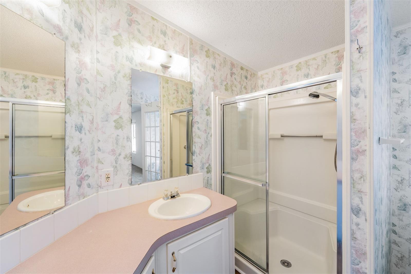 GRAND HORIZONS - Residential