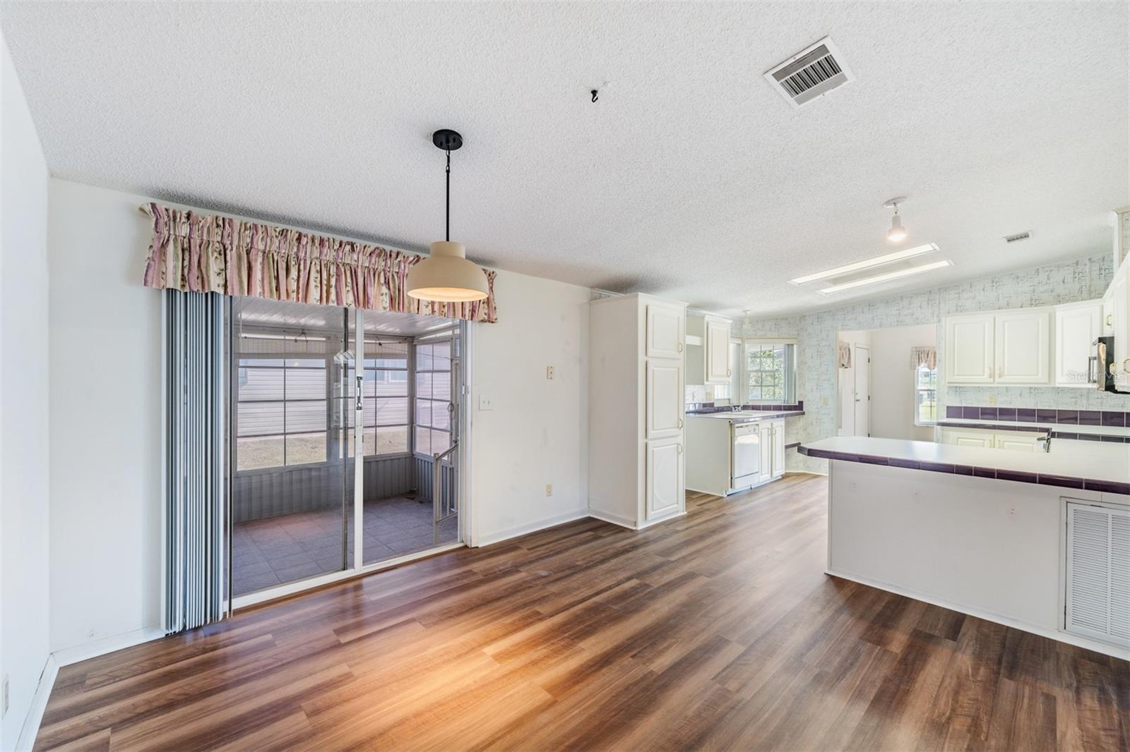 GRAND HORIZONS - Residential