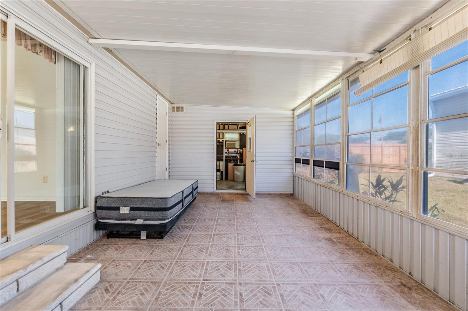 GRAND HORIZONS - Residential