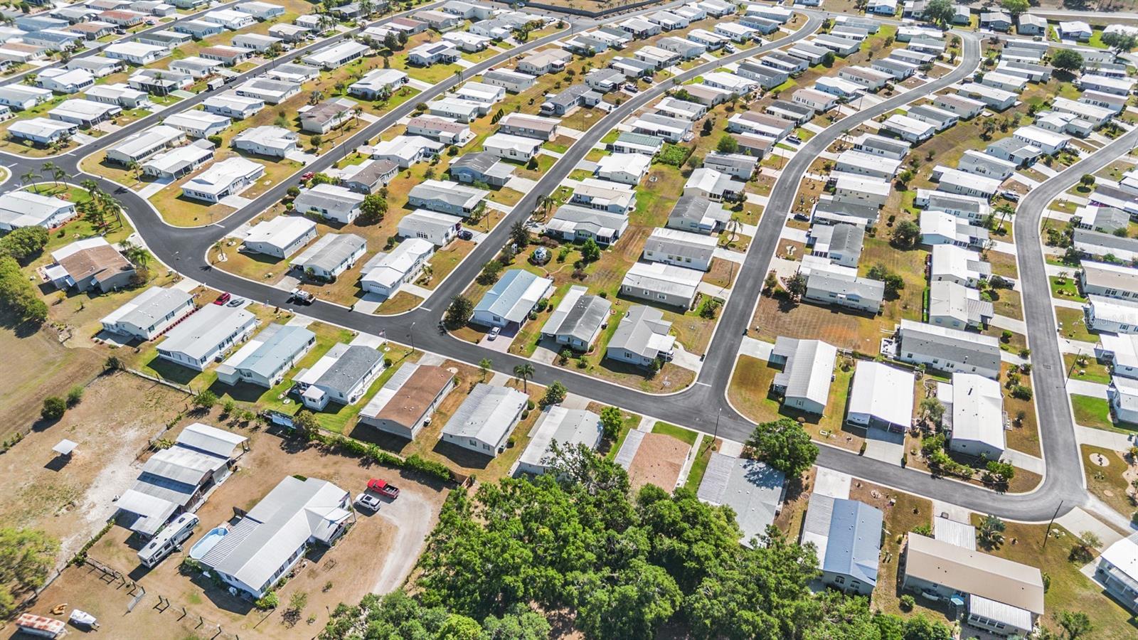 GRAND HORIZONS - Residential