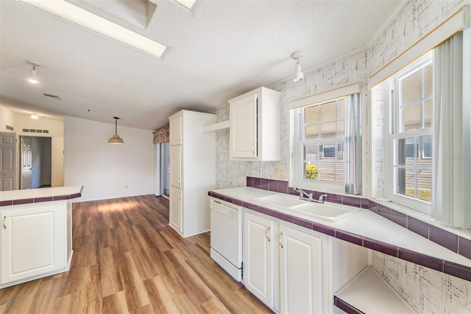 GRAND HORIZONS - Residential