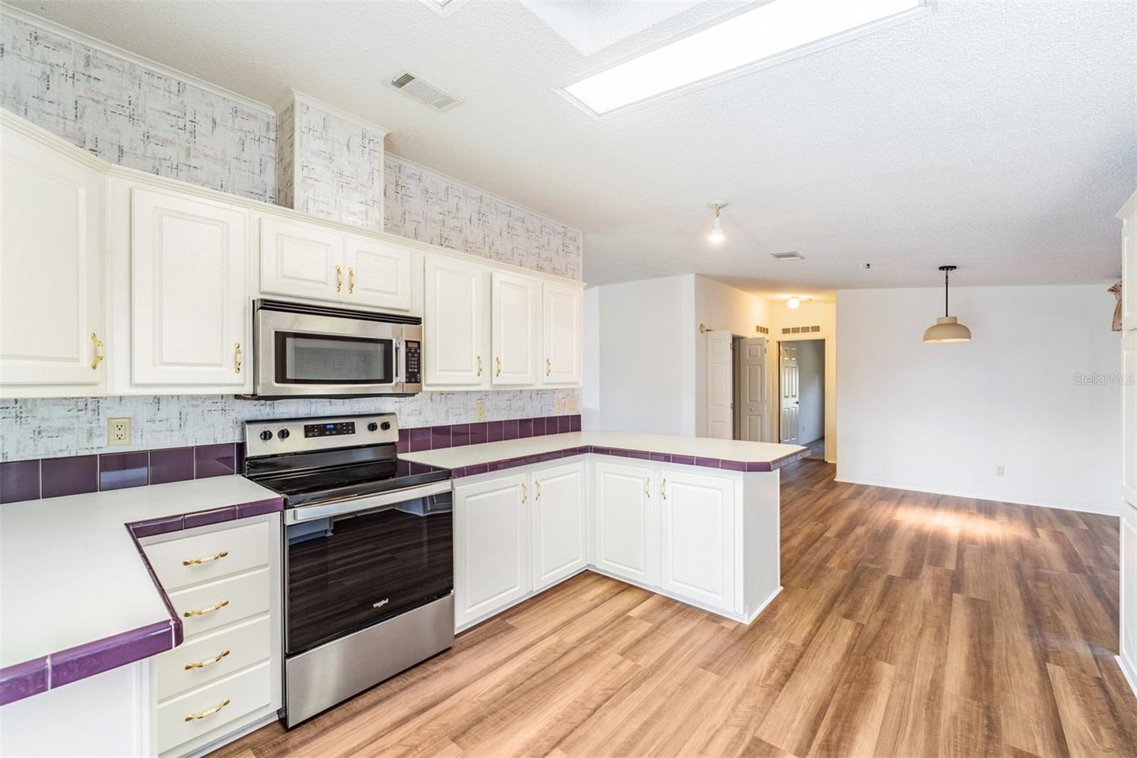 GRAND HORIZONS - Residential