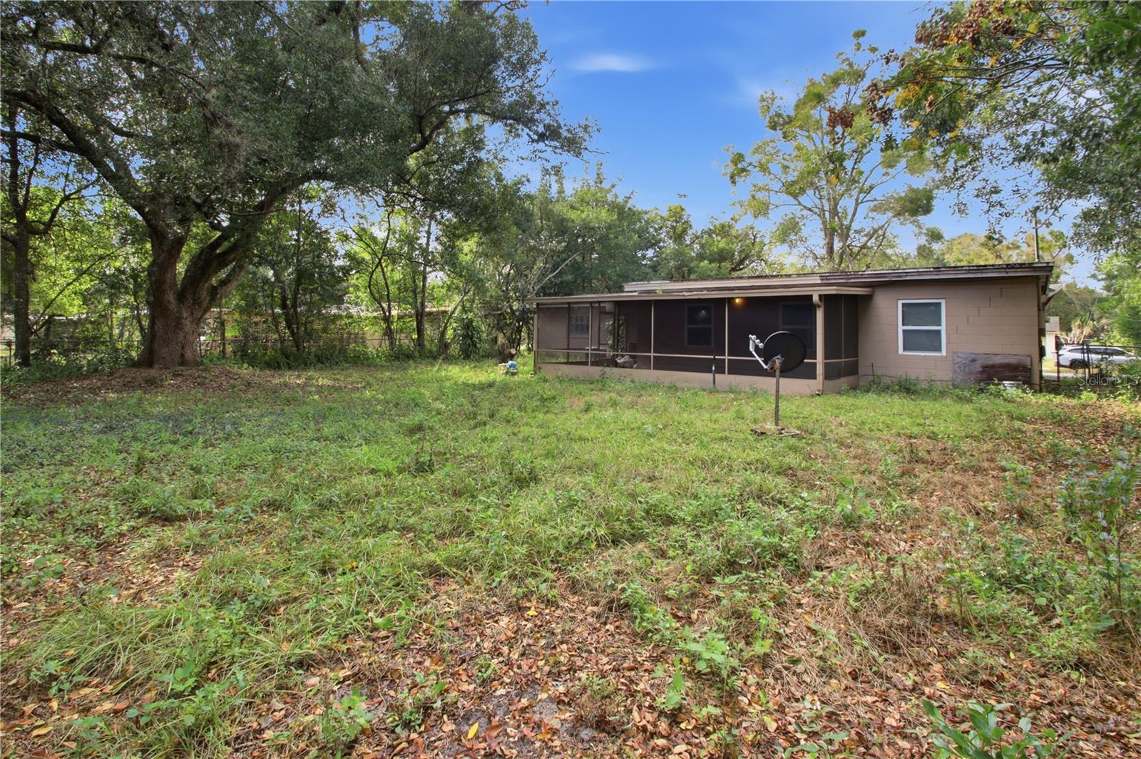 FAIRLANE ESTATES - Residential