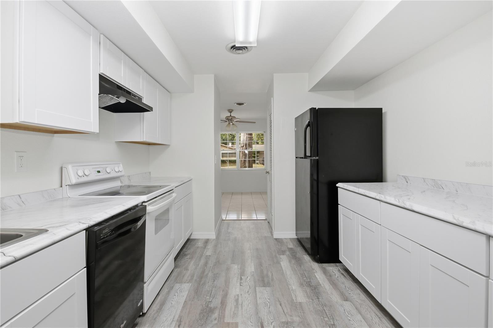 FAIRLANE ESTATES - Residential