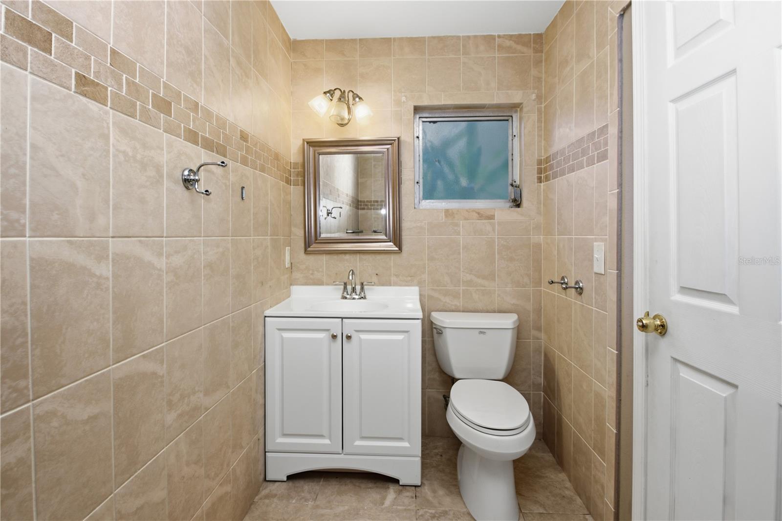 FAIRLANE ESTATES - Residential