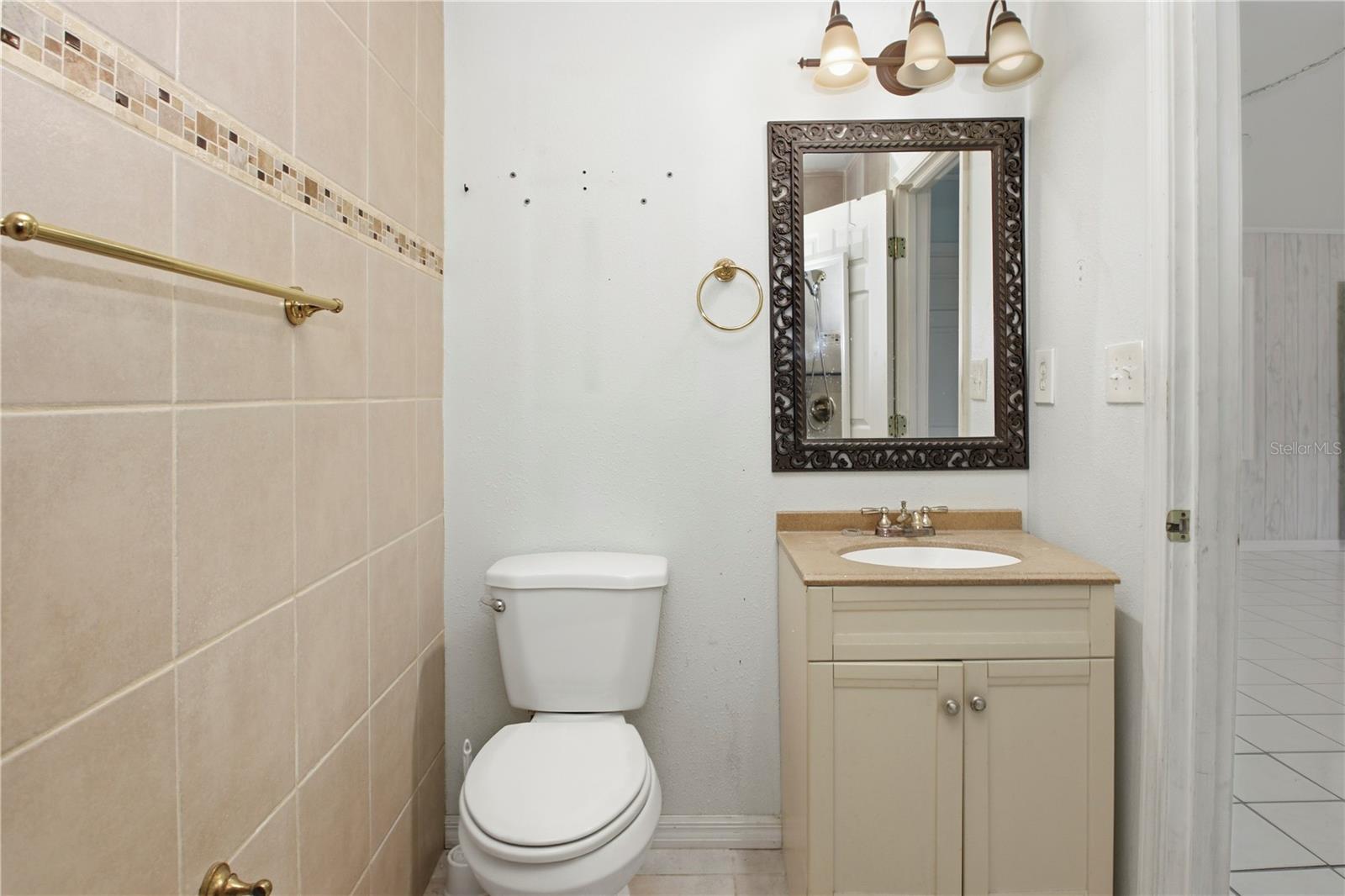 FAIRLANE ESTATES - Residential